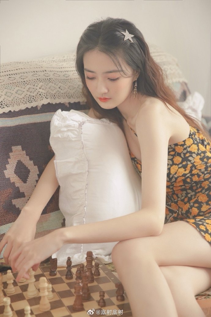 悬疑·写真向条漫 第9页